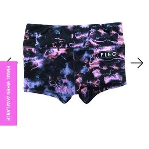 BRAND NEW Fleo original - size M